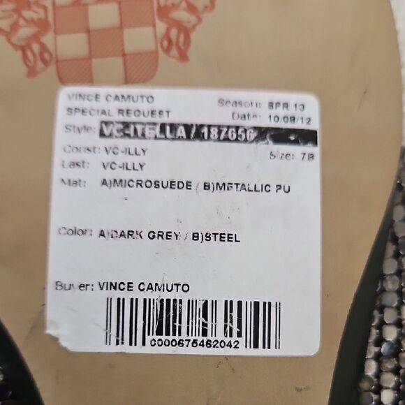 Elegant Silver Slide Sandals - Picture 9 of 16